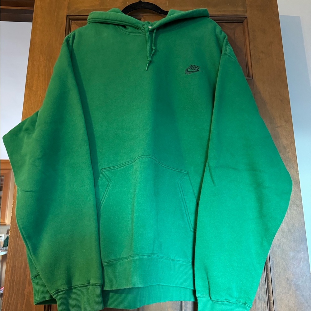 Nike Classic Logo Hoodie